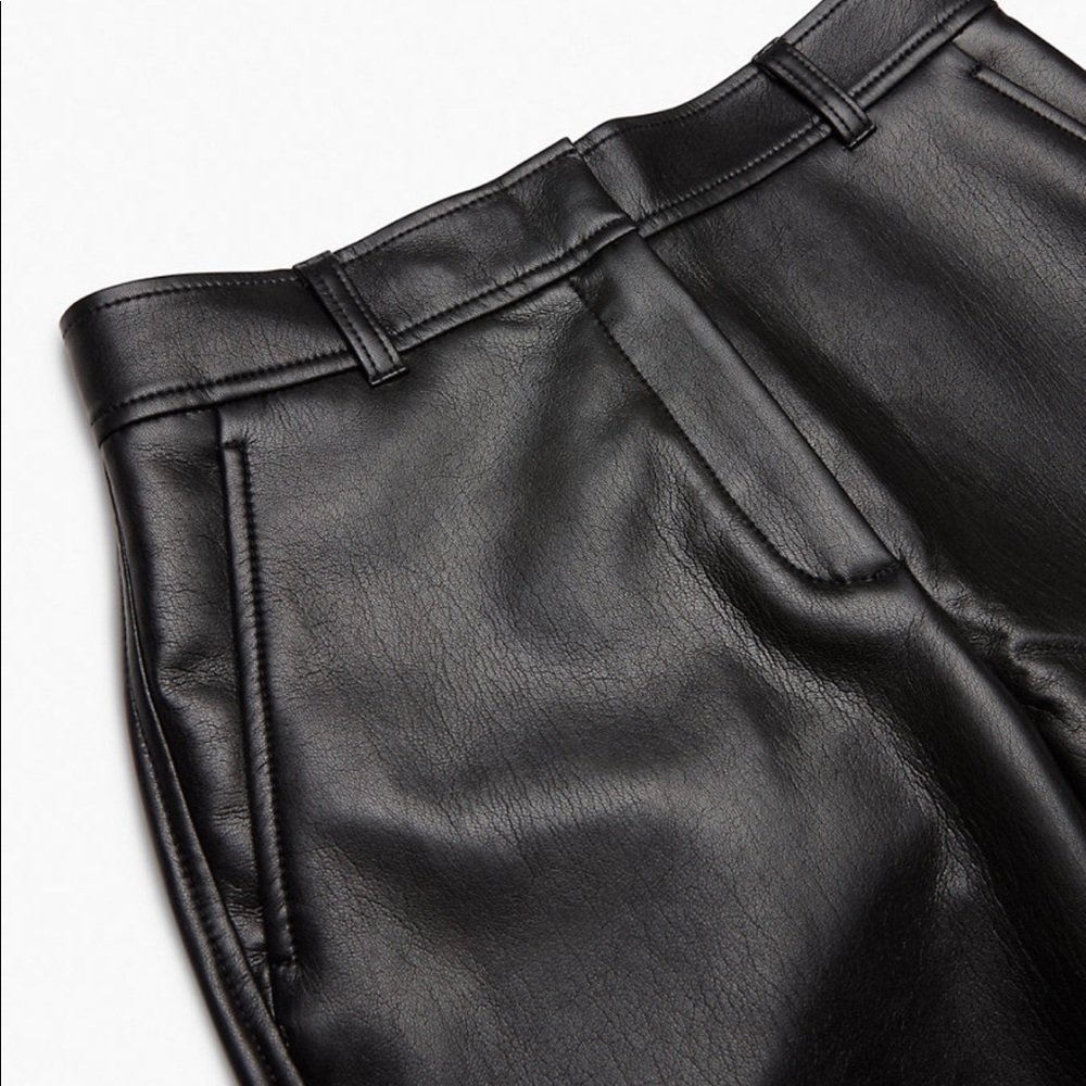 Aritzia Babaton cropped command leather pants! Black, Size 10, worn once!